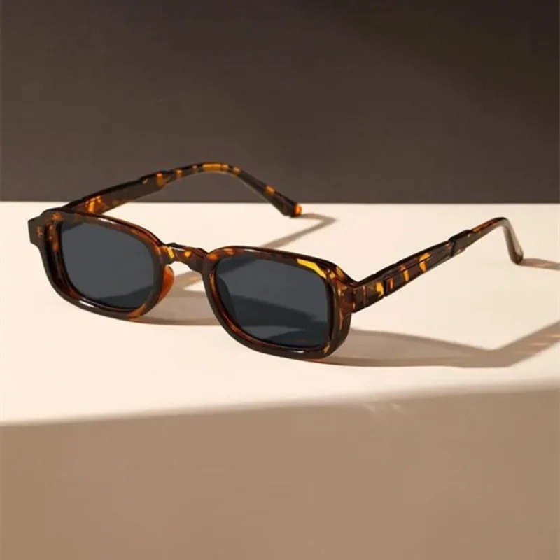 Luxurious Rectangle Sunglasses - Vintage Fashion Enthusiasts ulasan dan harga