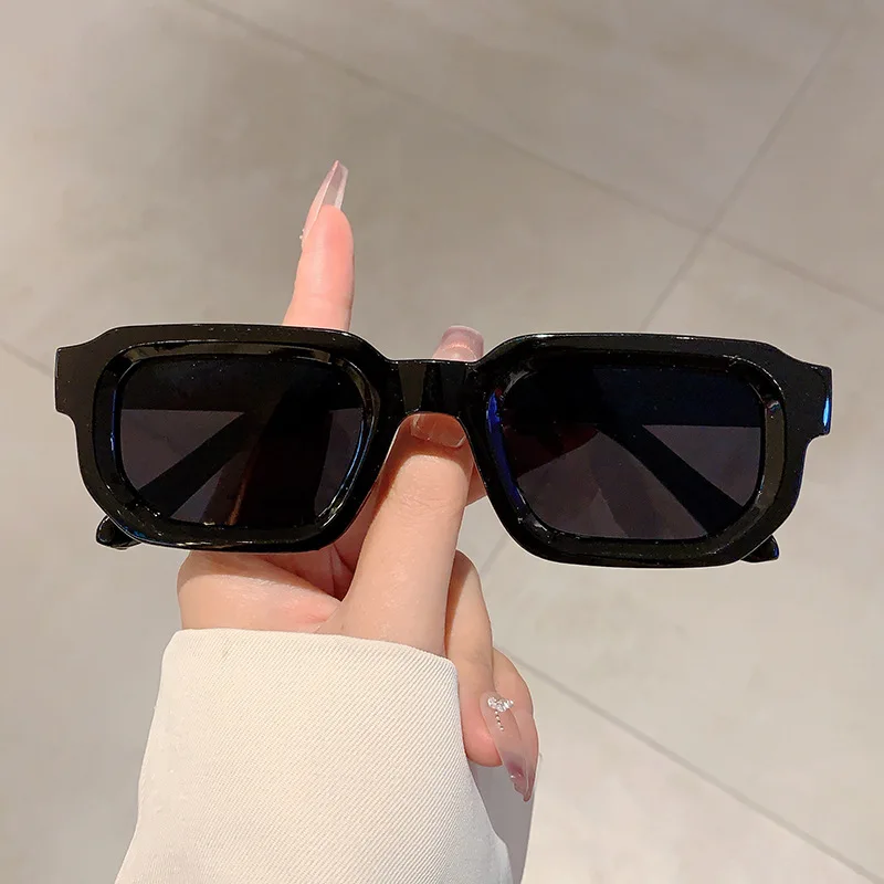 Vintage Rectangle Frame Sungla - Vintage Fashion Enthusiasts ulasan dan harga
