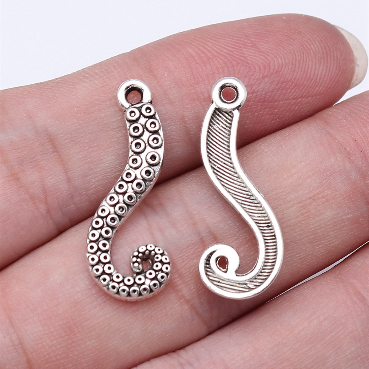 WYSIWYG 20pcs 26x10mm 4 Colors - Vintage Fashion Stores ulasan dan harga