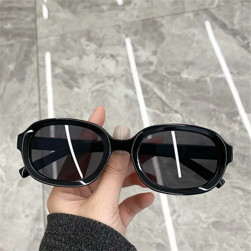 High-Quality Square Men Women  - Vintage Fashion Enthusiasts ulasan dan harga